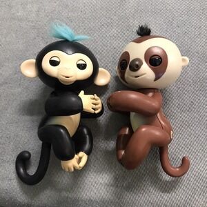 Fingerlings Baby Monkey Brown Interactive Electronic Pet Lot 2016 WowWee
